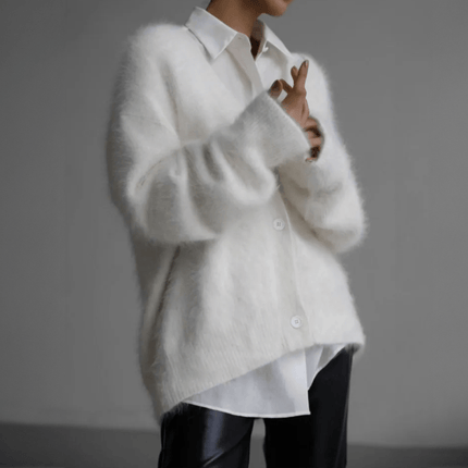 Opulence | V-neck Cardigan – Buttoned Knitwear