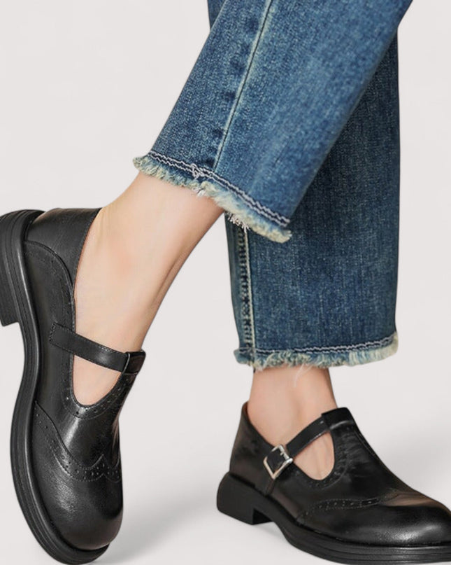 Holland | Classic Leather Mary Jane Shoes